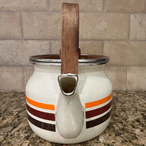 Vintage Enamel Tea Kettle With Stripes - Picture 3 of 7